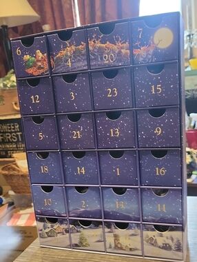 Puzzle Advent Calender/ BRAND NEW!!! In Gift Box:)